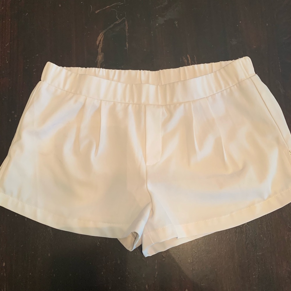 Dressing shorts